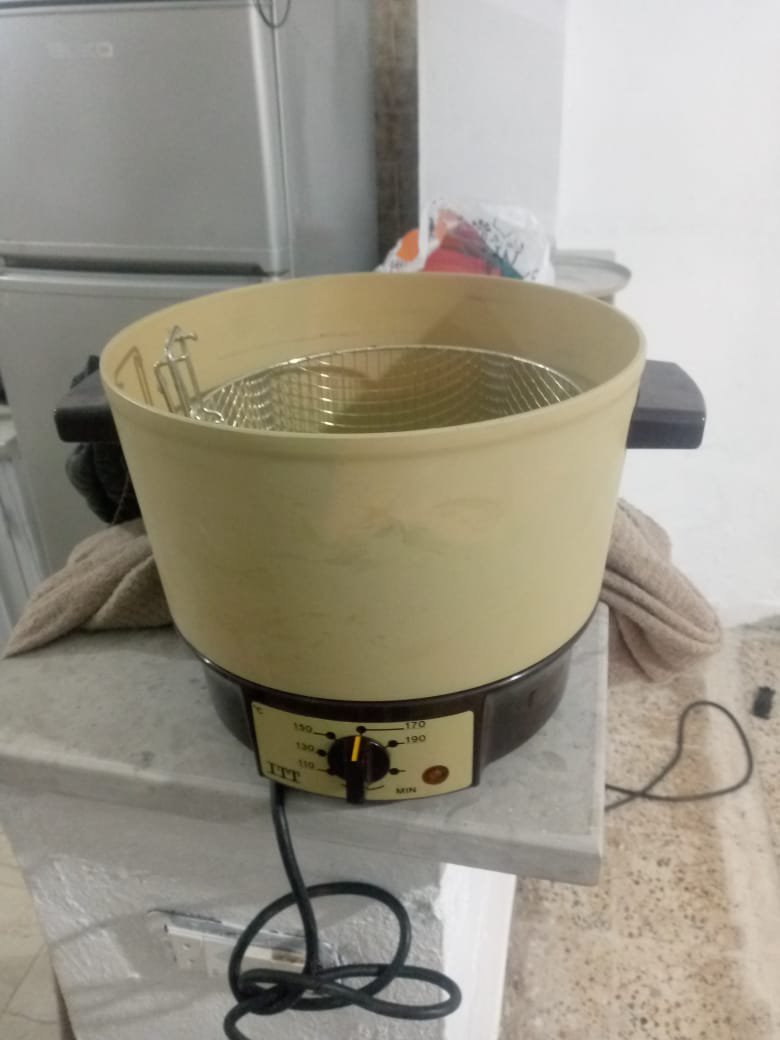 Friteuse nthifa importé 