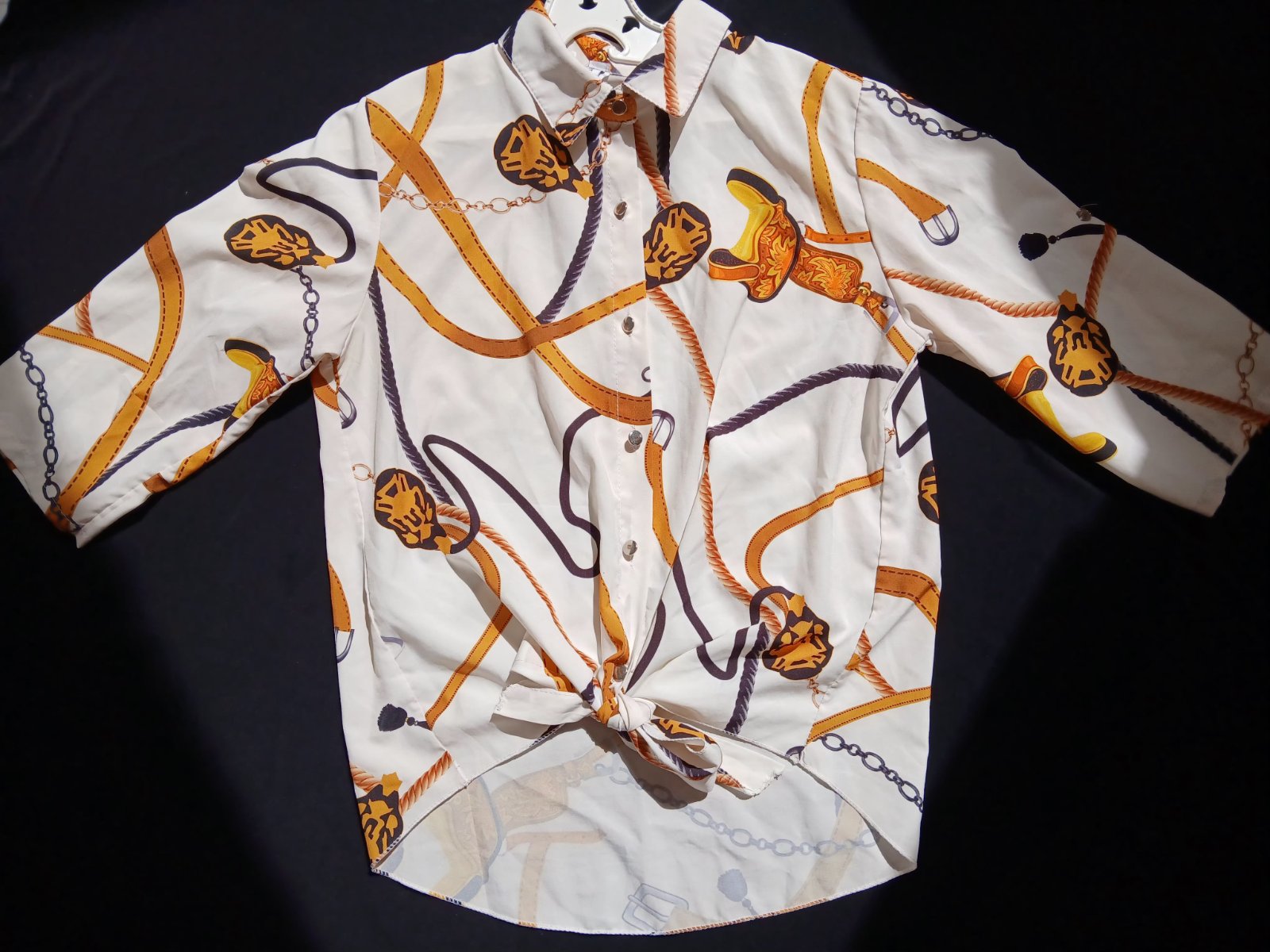 Chemise