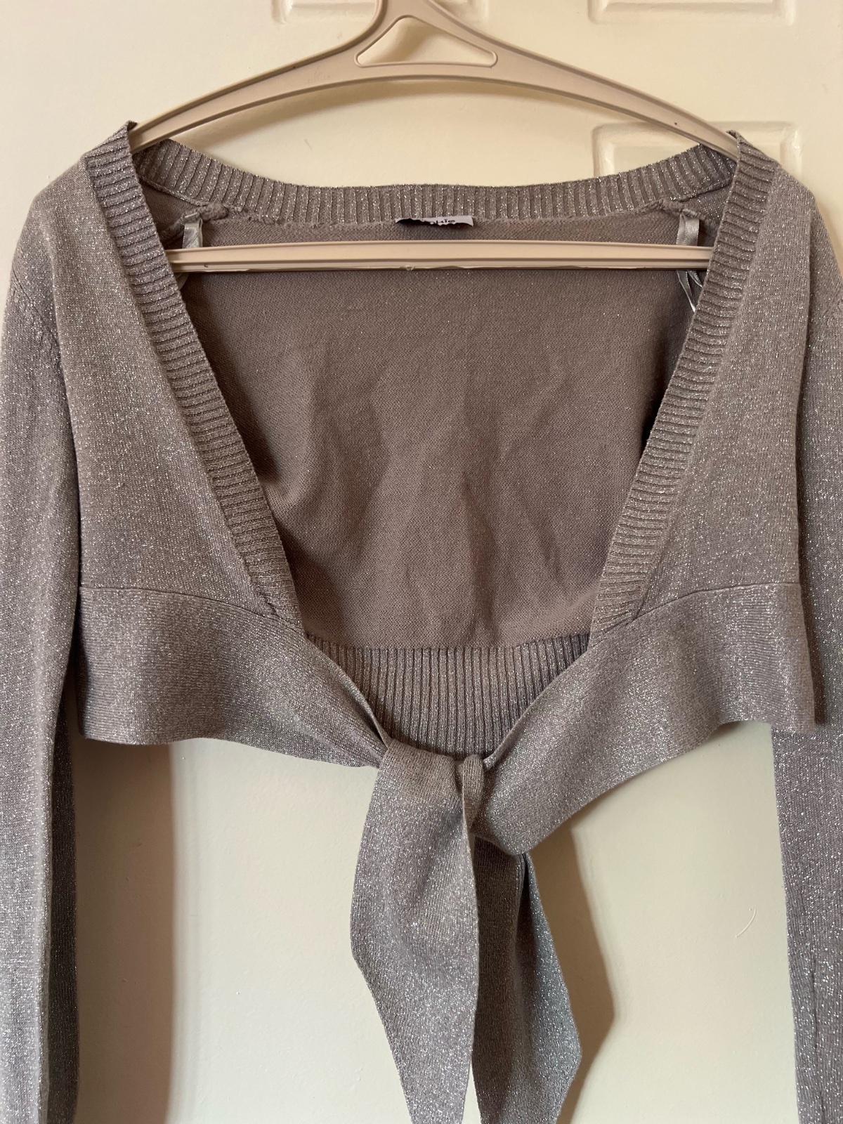 Gilet court cache-coeur pailleté Pimkie – Boléro taupe 