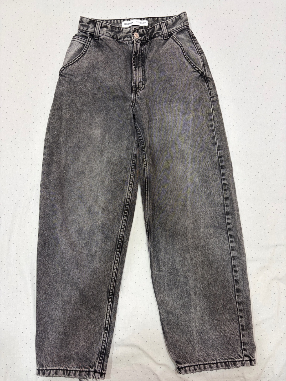 Jean Bershka gris foncé – coupe wide leg