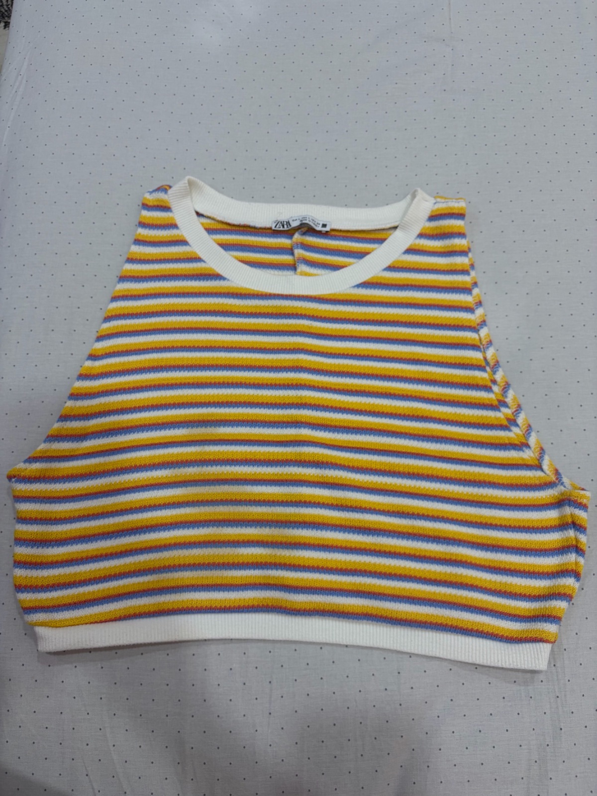 Top sans manches rayé multicolore Zara – jaune, bleu et blanc