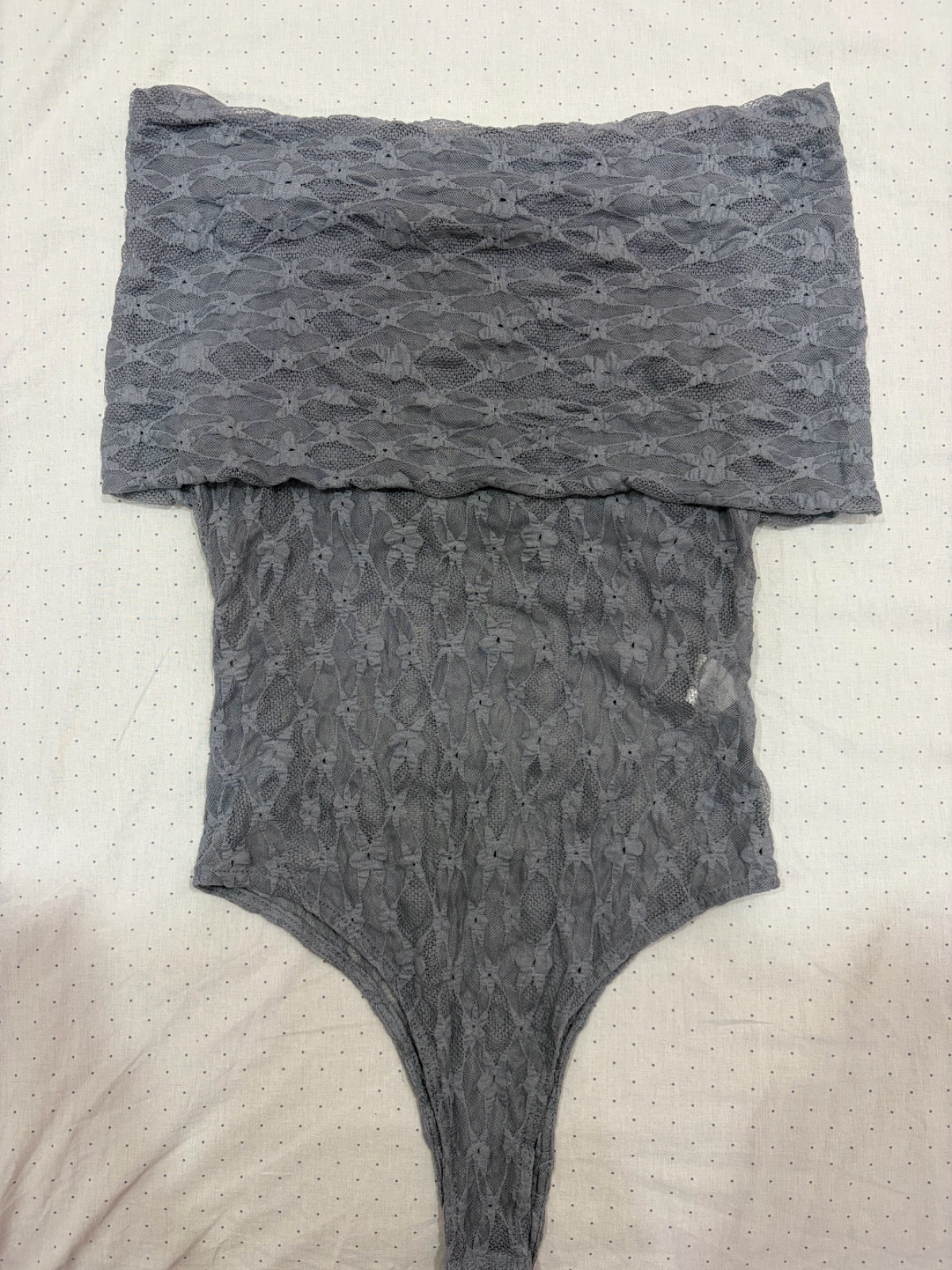 ZARA – Body bustier gris anthracite en dentelle fleurie