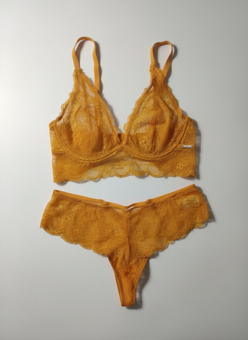 Lingerie jaune sexy ❤️‍🔥