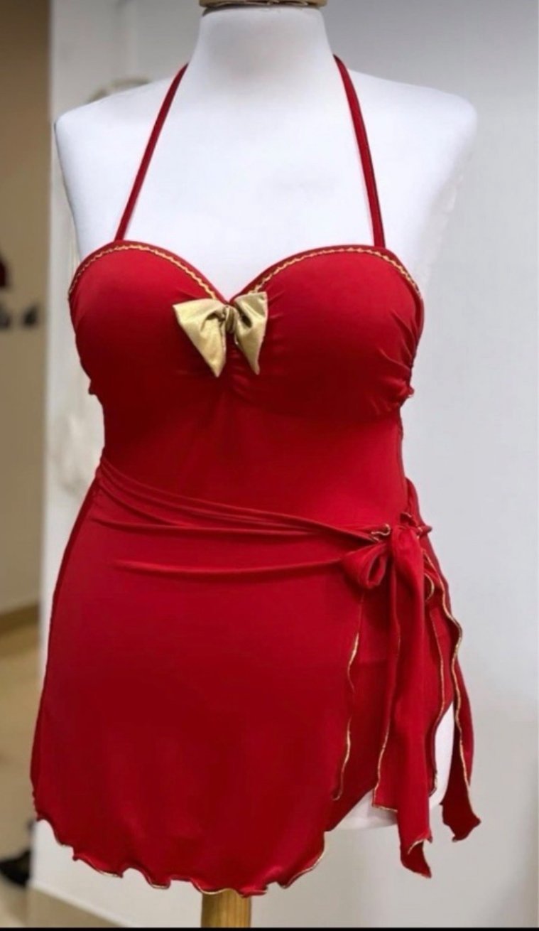 Maillot avec cache 