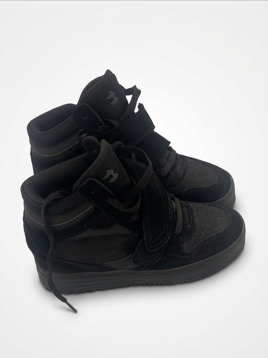 Black High-Top Sneakers – 8 cm Height Boost 