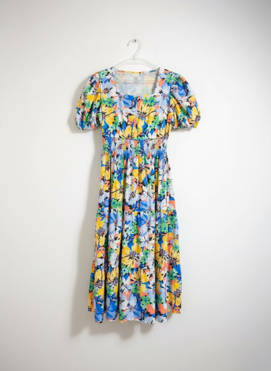 Robe fleurie midi avec manche boufante