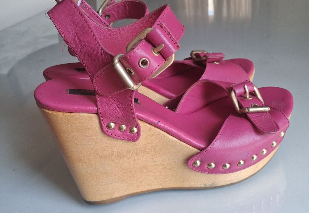 Sandales cuir zara 