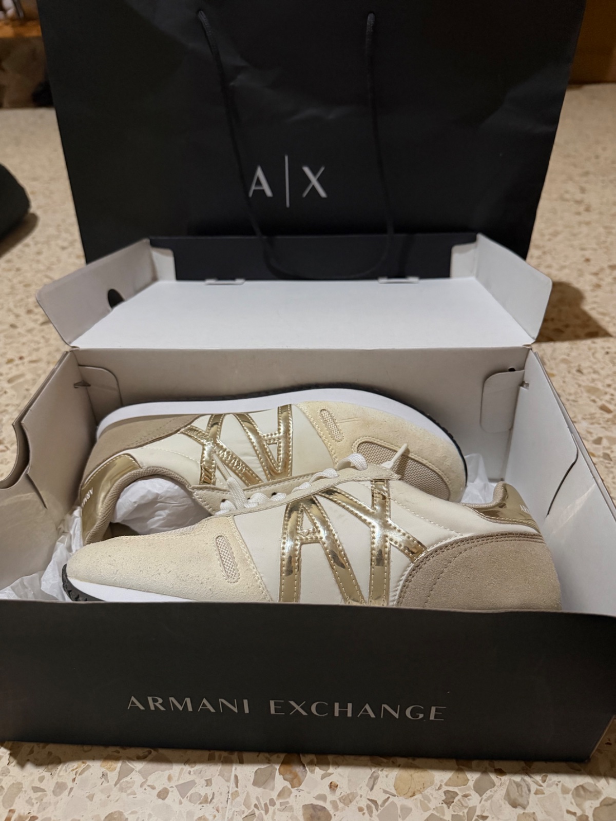 Baskets armani promo
