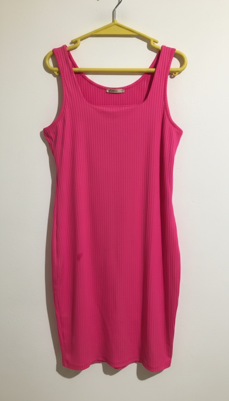 Robe rose fushia moulante