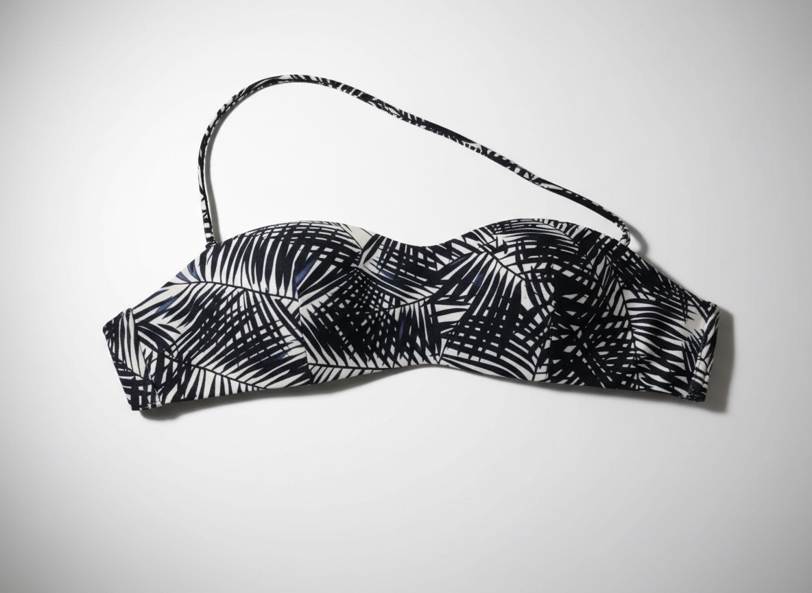 Haut de deux pieces maillot