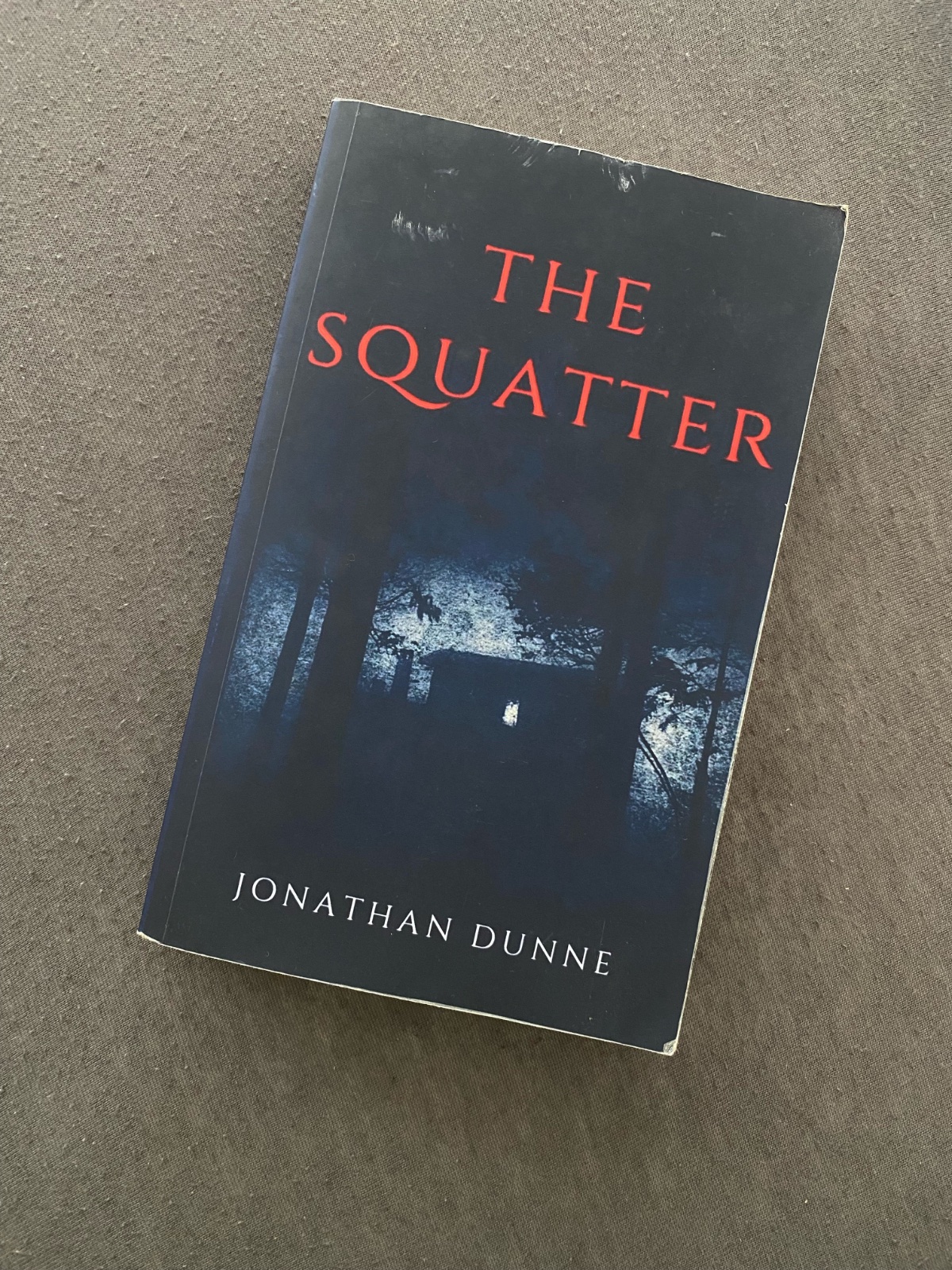 Livre THE SQUATTER