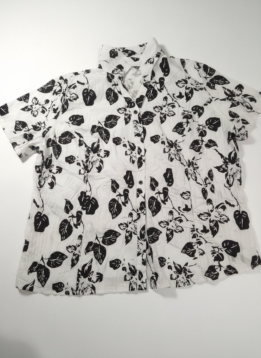 Chemise pour femme.