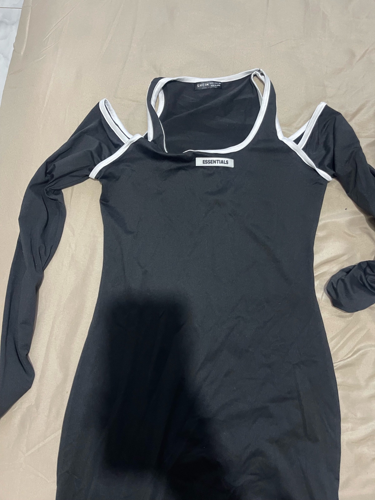 Robe shein m L