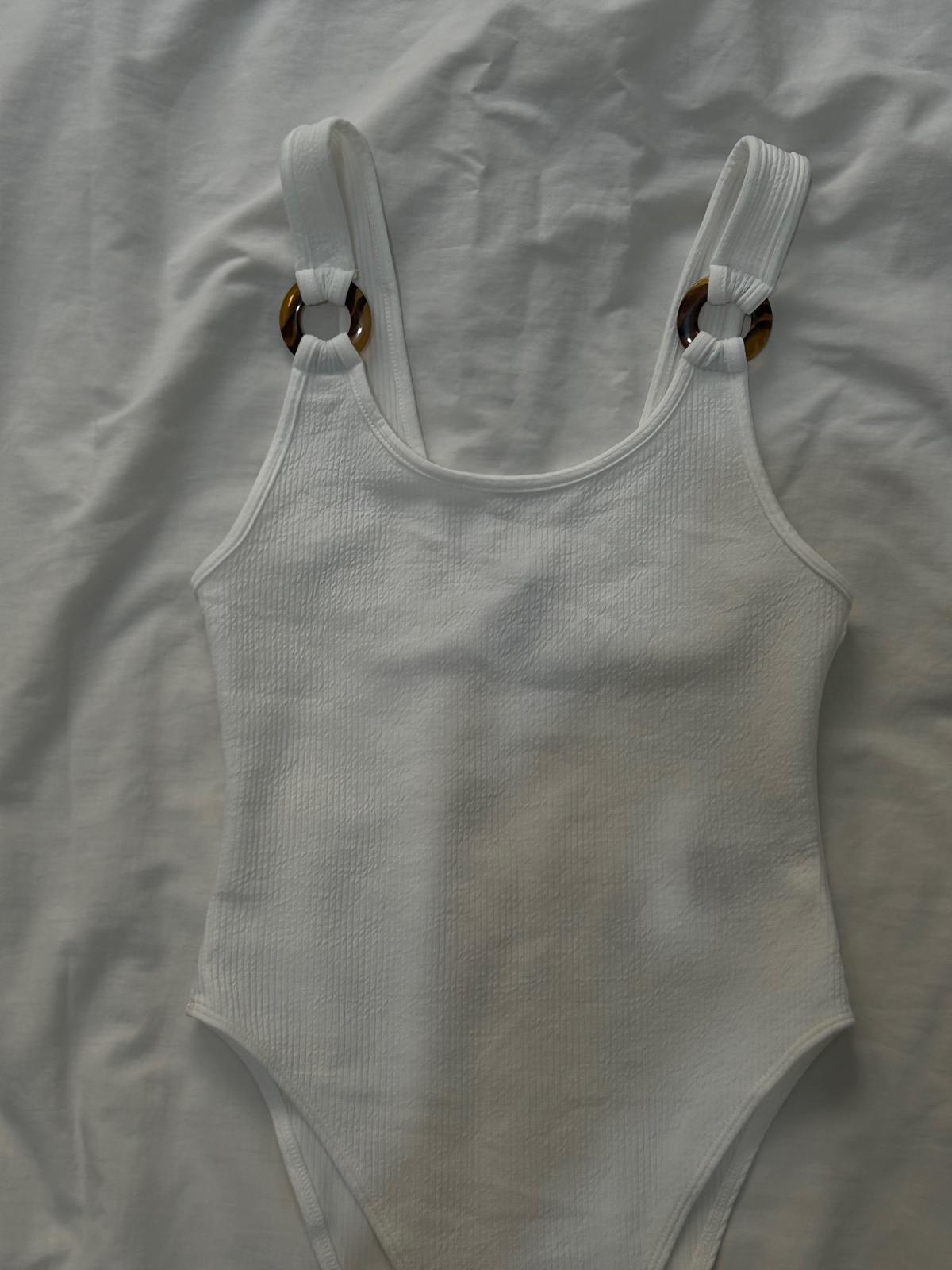 Taille xs/xxs CE N'EST PAS UN MAILLOT