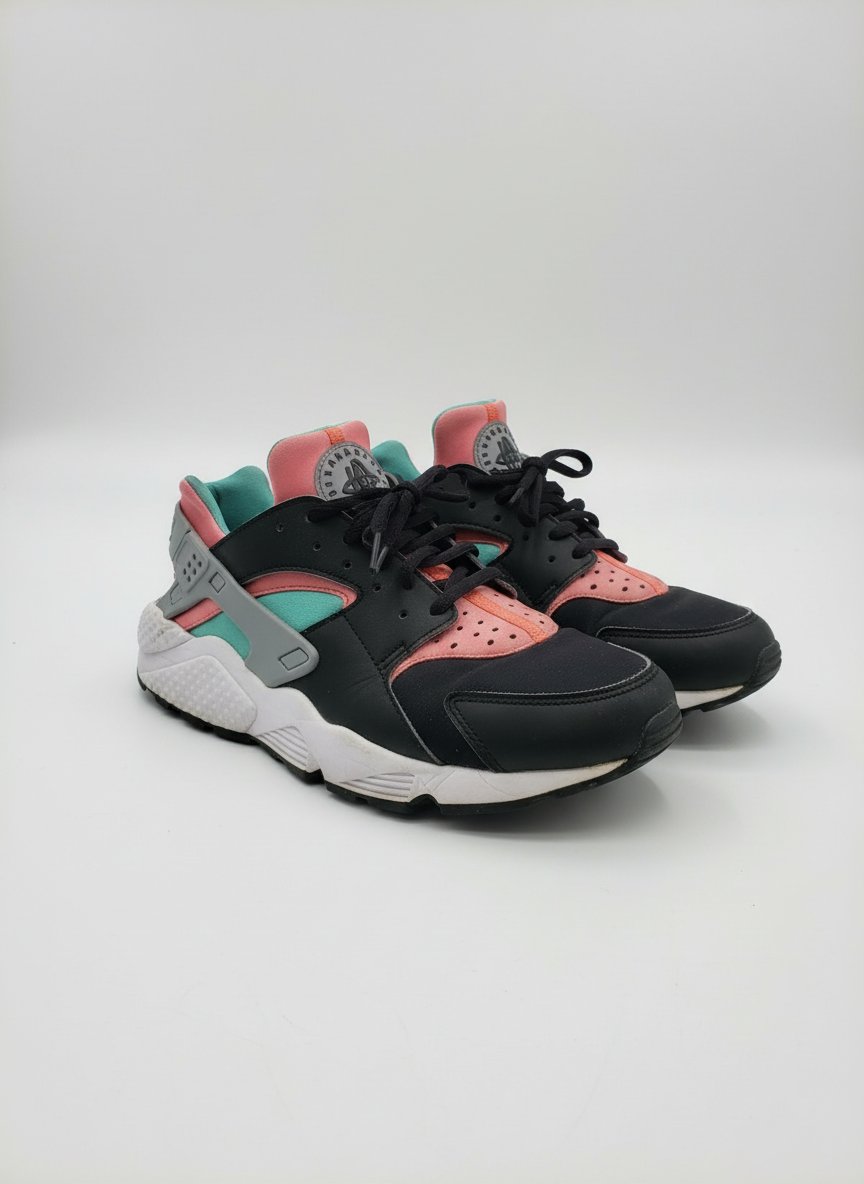 Des baskets Nike Wmns Air huarache Run authentiques en parfait état 