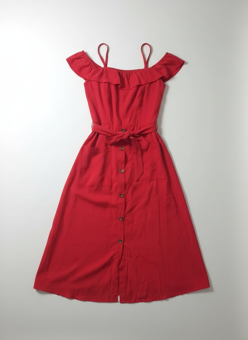 Robe rouge longue avec ceinture