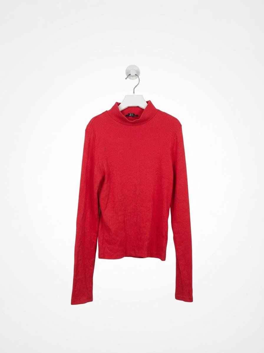 Pull rouge