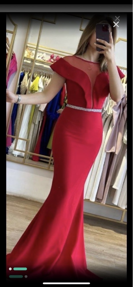 Robe rouge