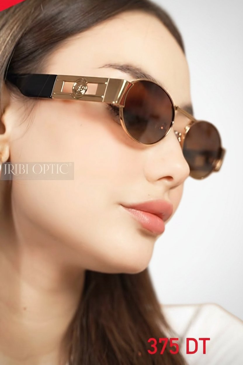 Lunette de la marque elegance 