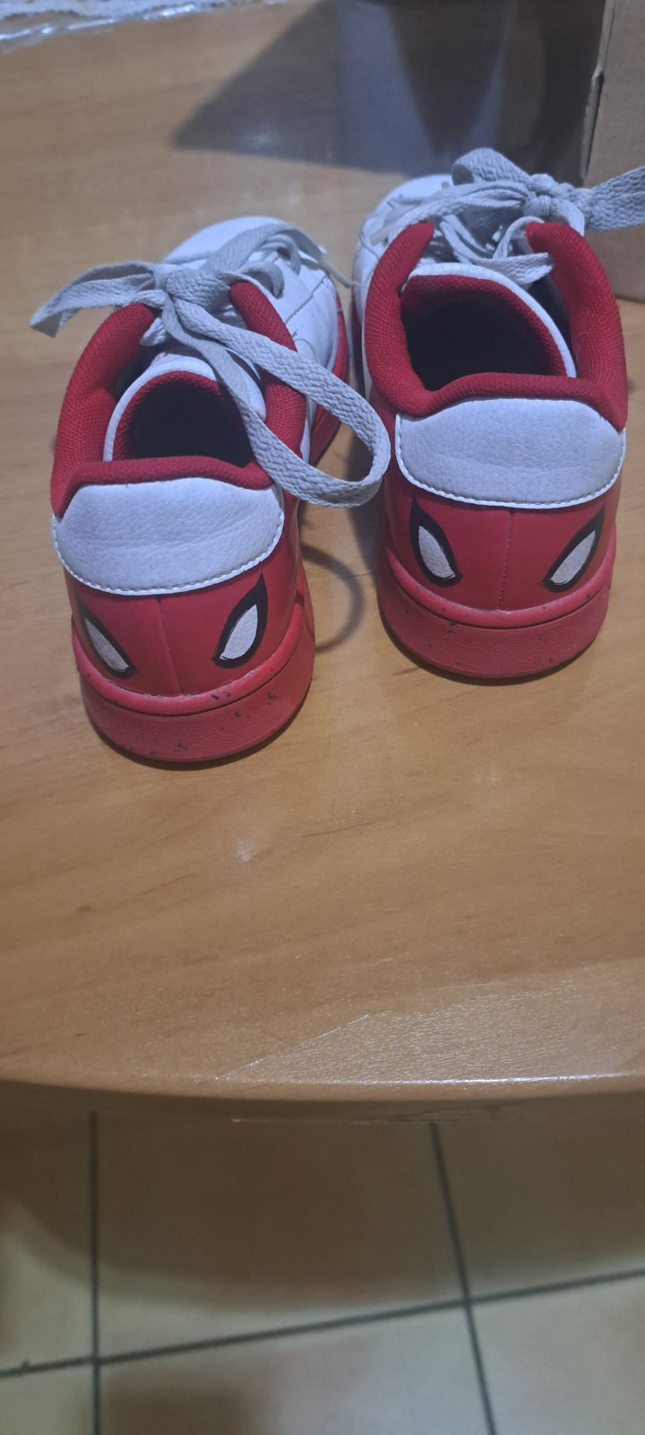 Basket neuf marvel