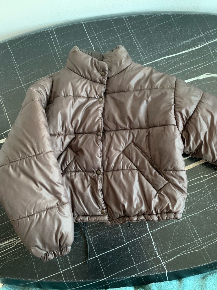 Brown puffer jacker
