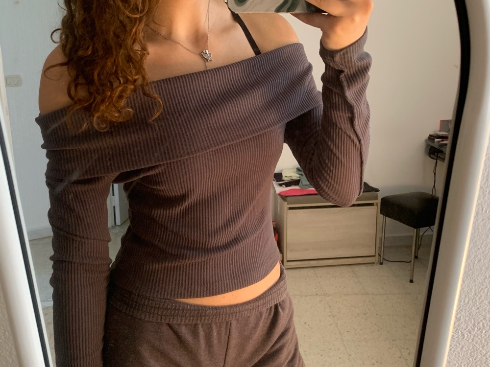 Off shoulder top
