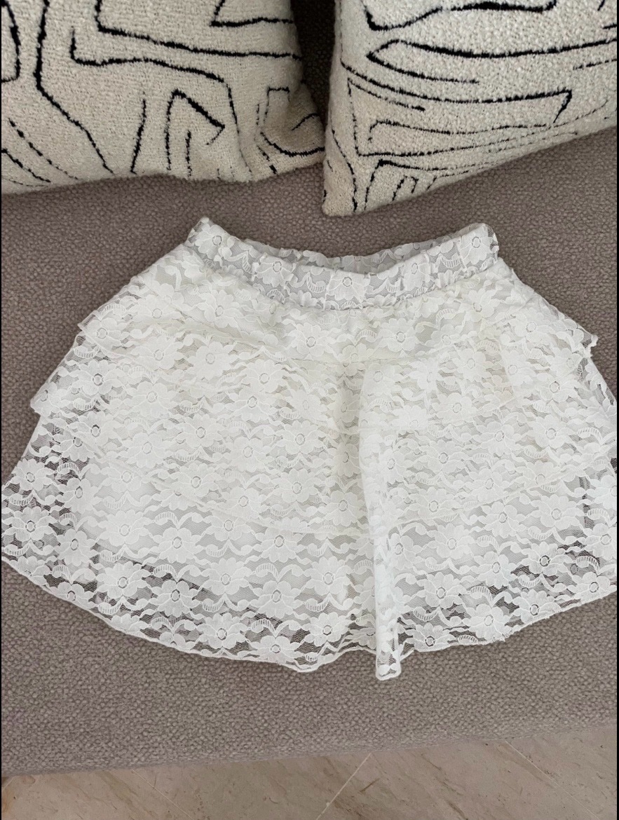 Jupe blanche en guepure taille s 