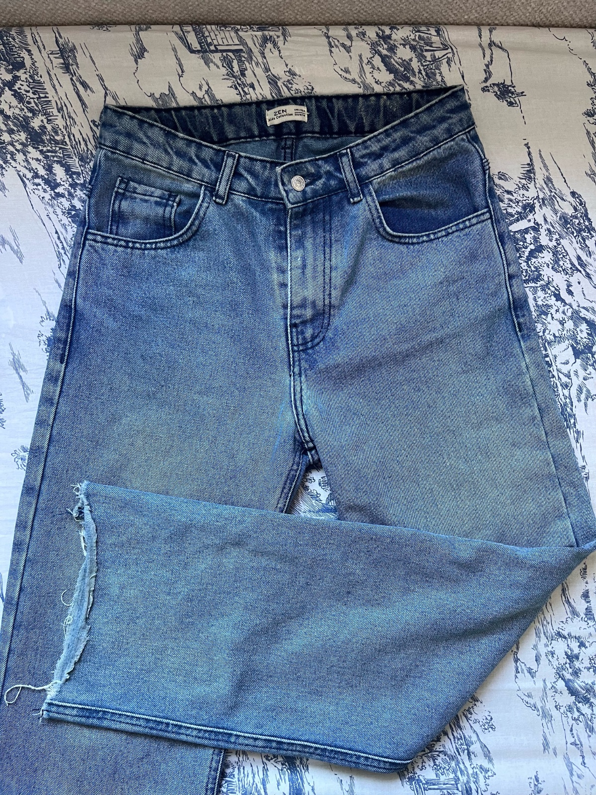 👖