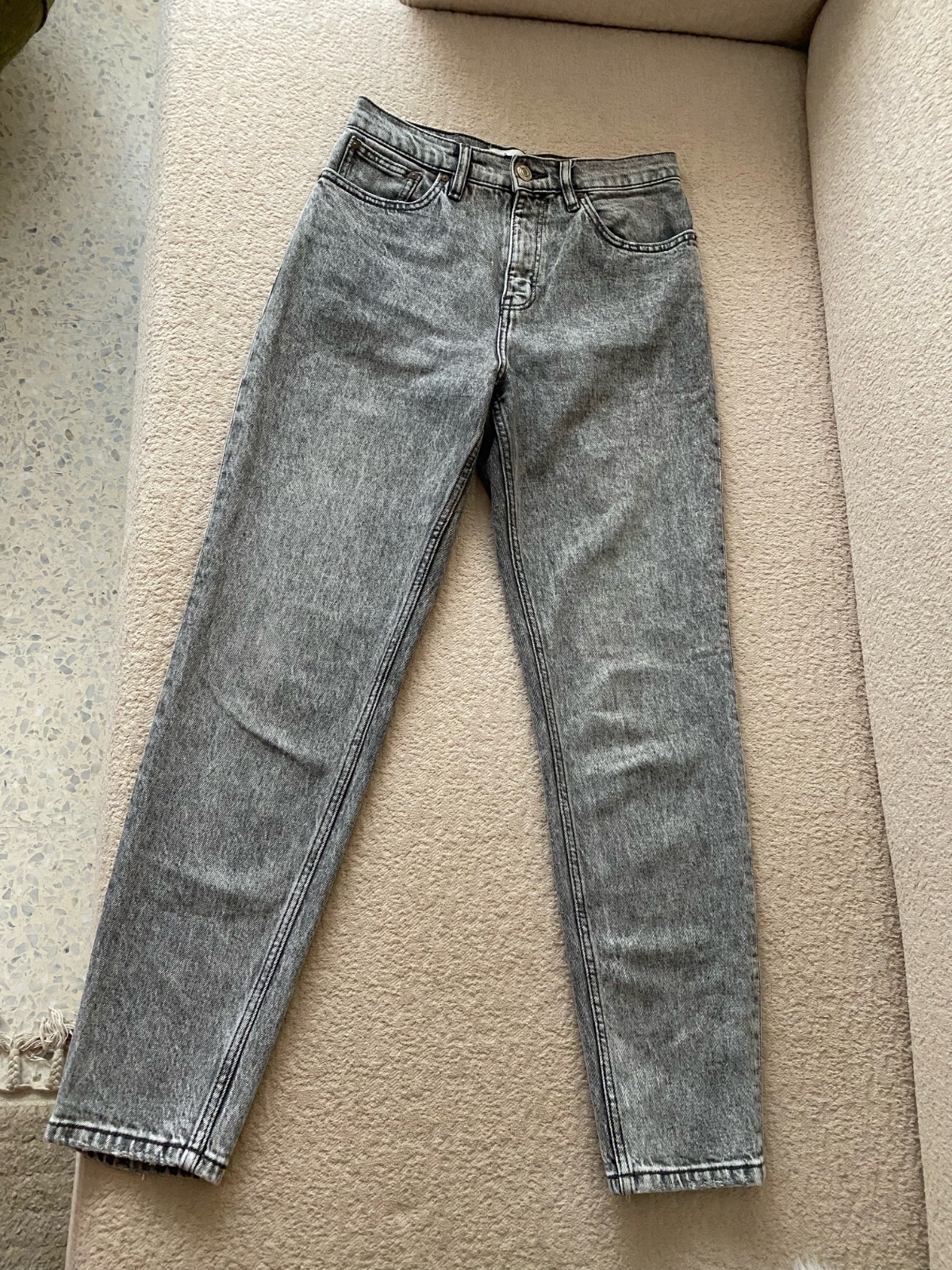 Pantalon mango gris etat neuf 