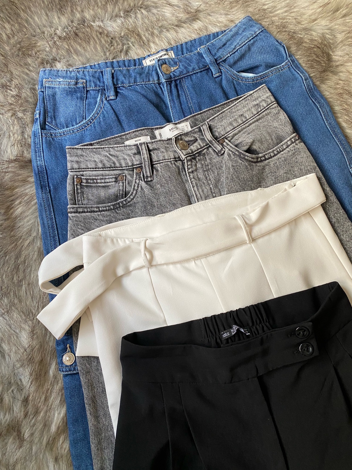 Collection pants taille 38 36 ( kol wehed w prix mte3o)