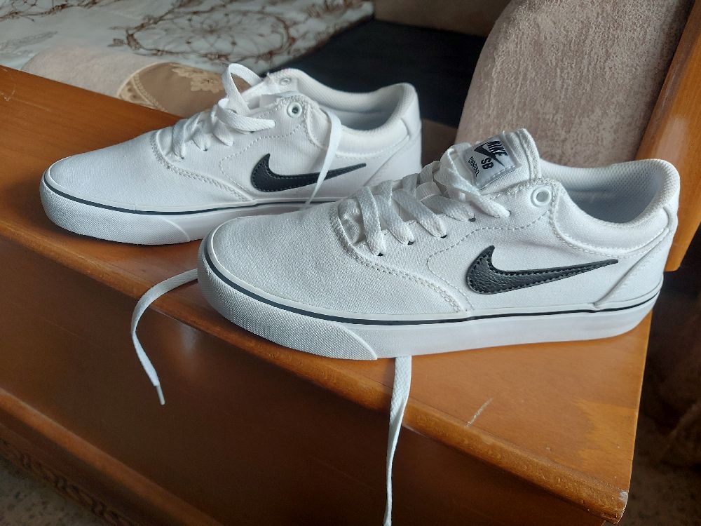 Nike 