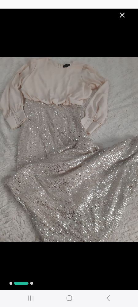 Très belle robe soirée 