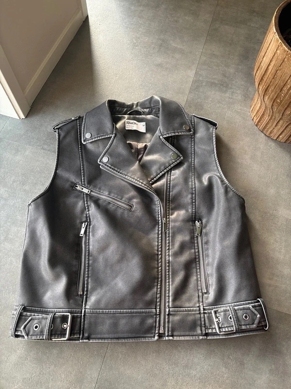 Veste cuire sans manche 