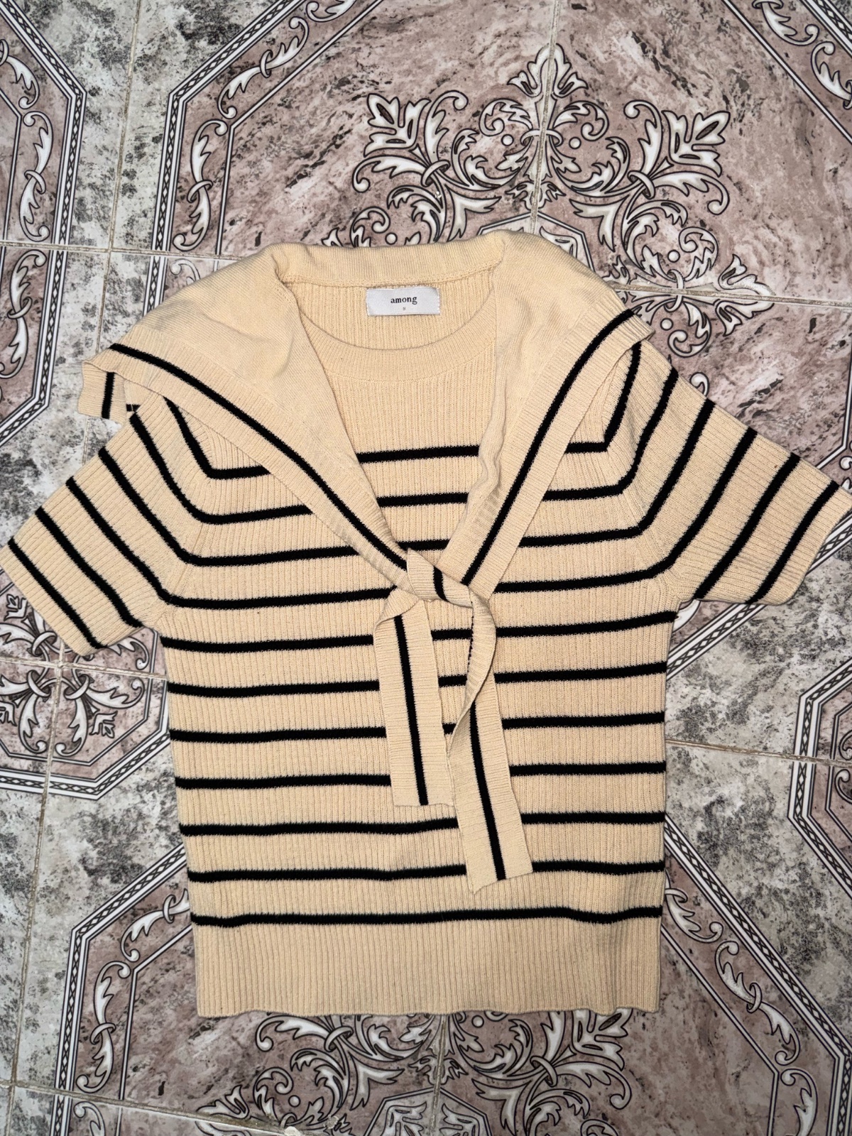 Pull marque japonaise 