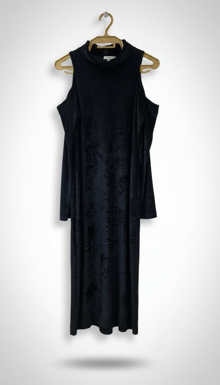 Robe Noir velour légère langue manche avec les épaules nue