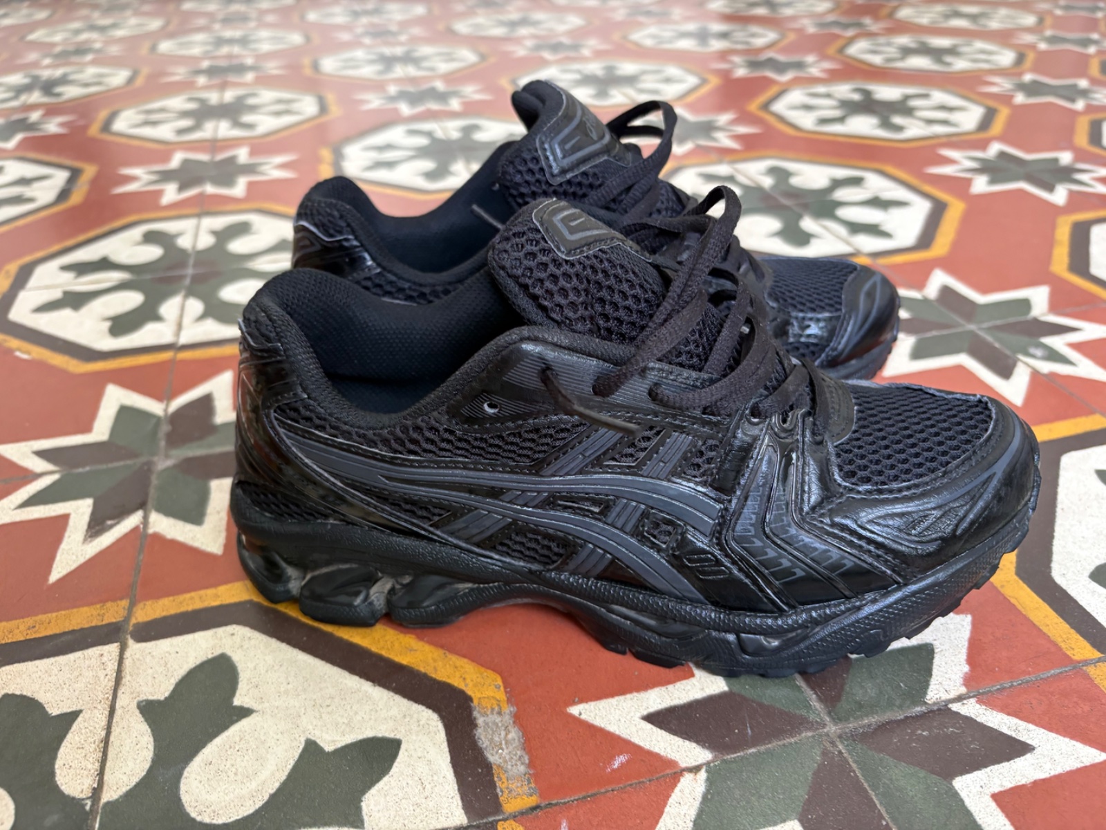 Asics noir