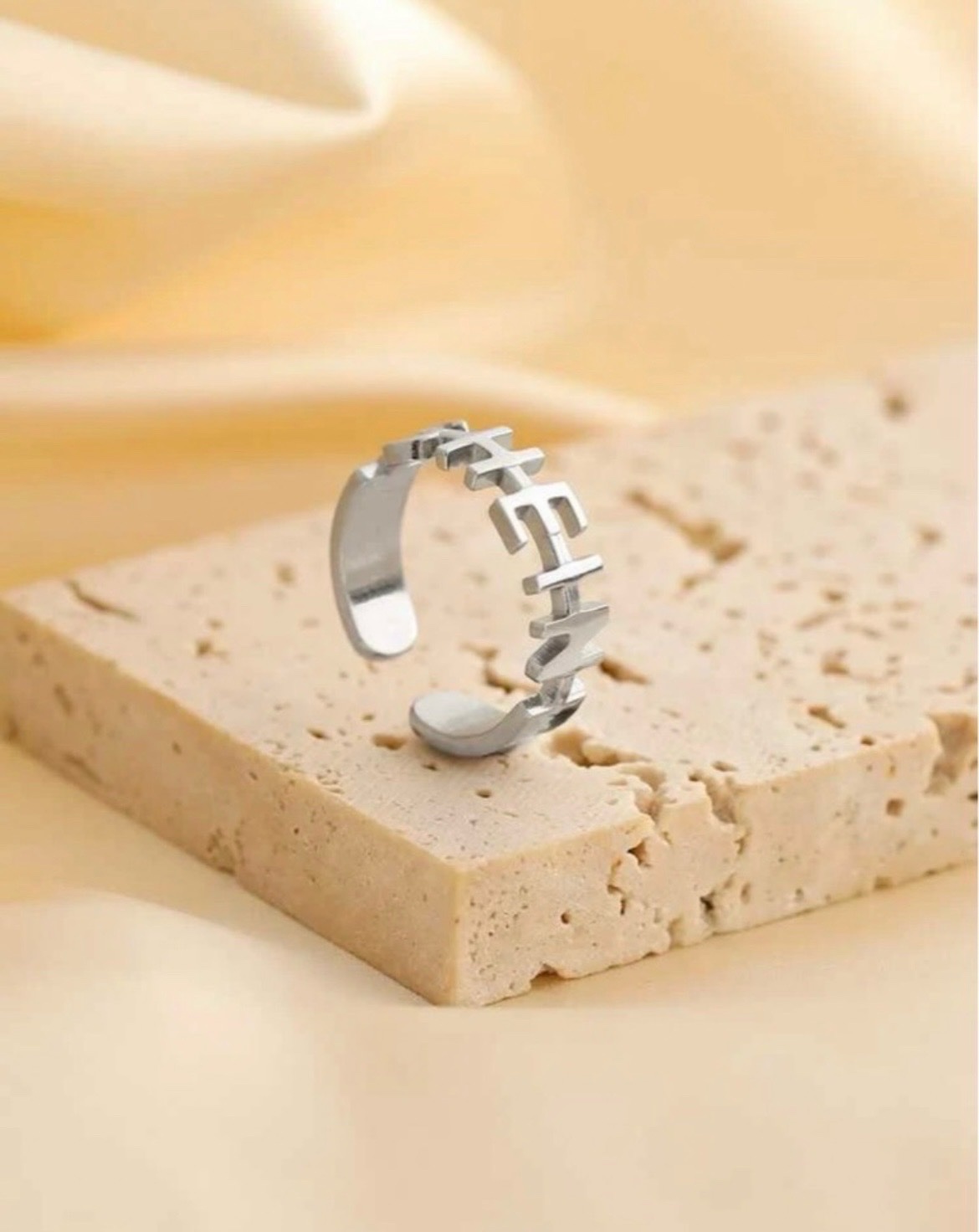 SHEIN Anneau design lettre 💍