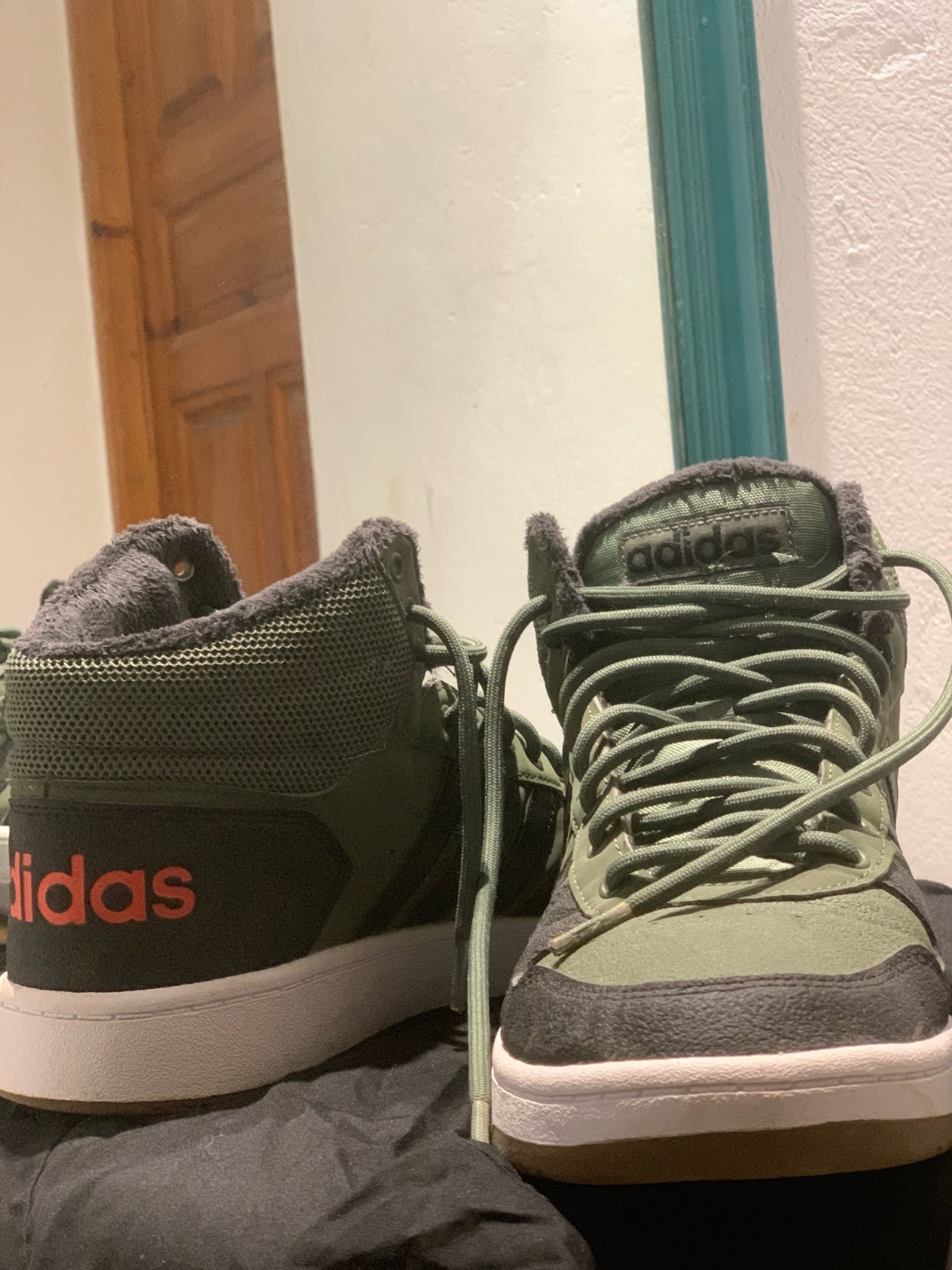 Adidas talie 45 