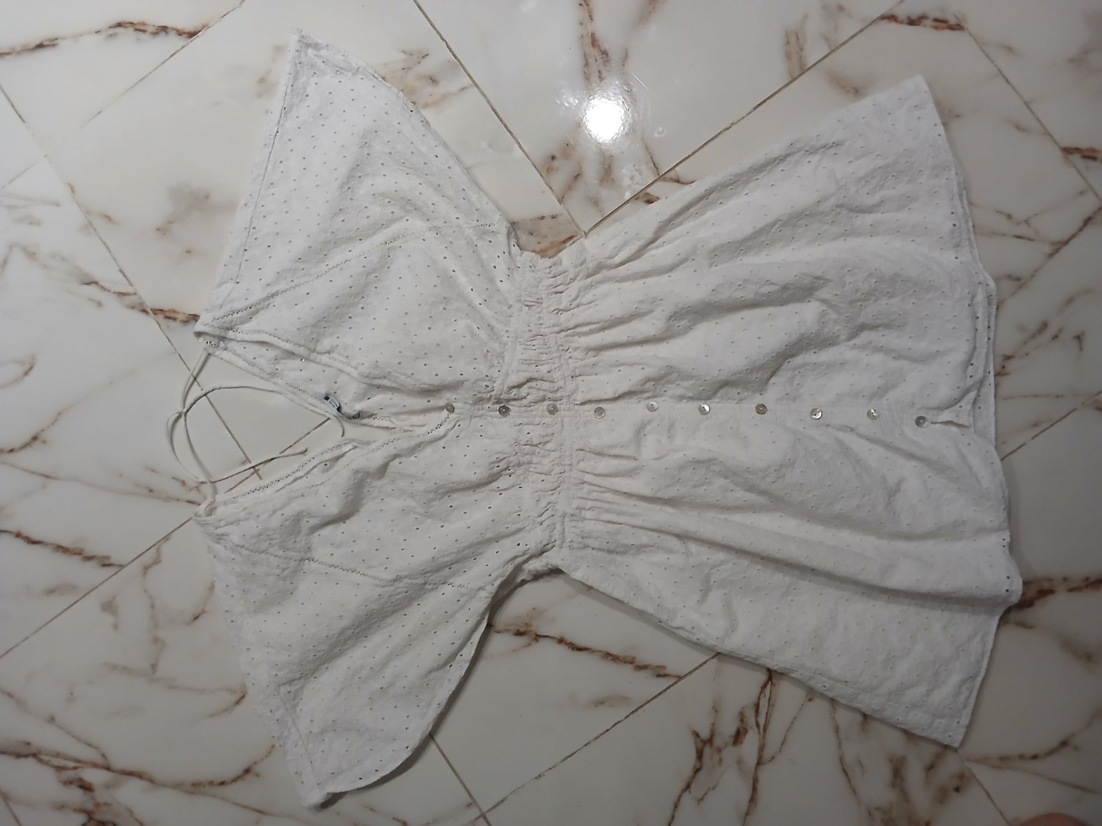 Une robe blanche 