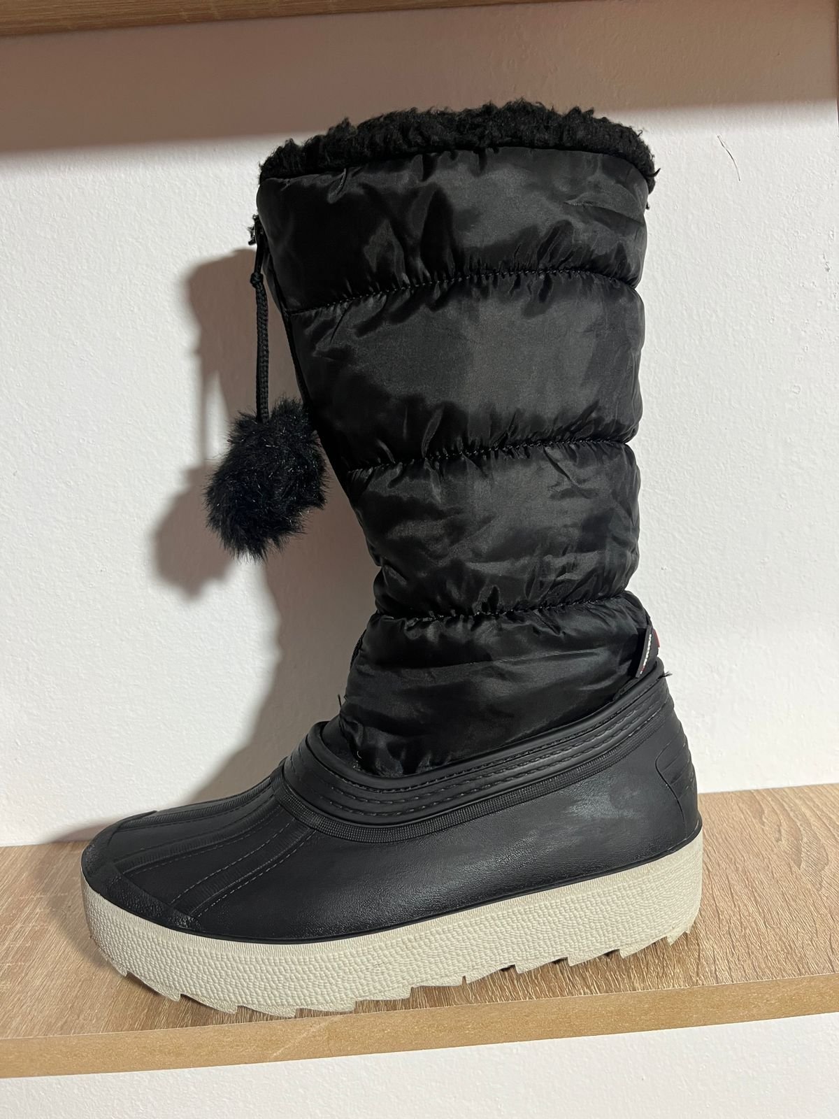 Boots pajar 🇨🇦 38/39 , scarpette aldo 35 , basket aldo 36 , bottine tommy 37 , vans 29 