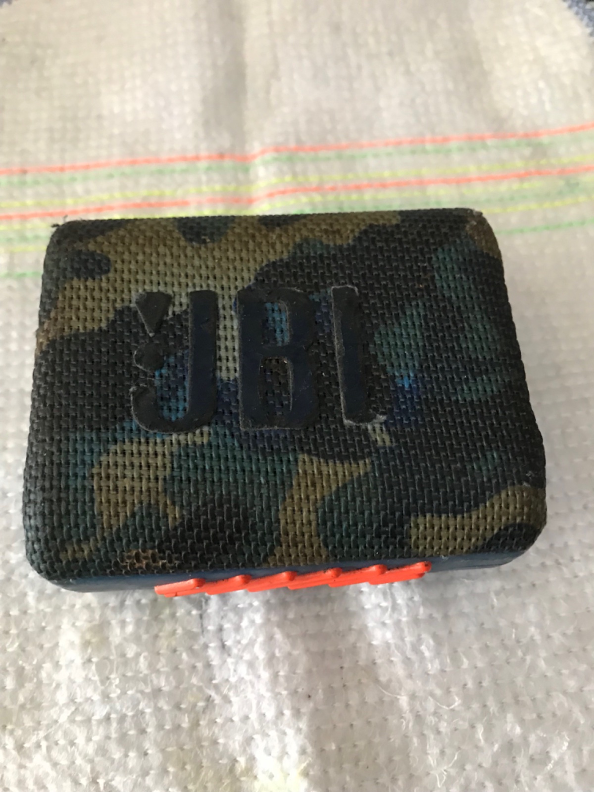 Bafle JBL mini