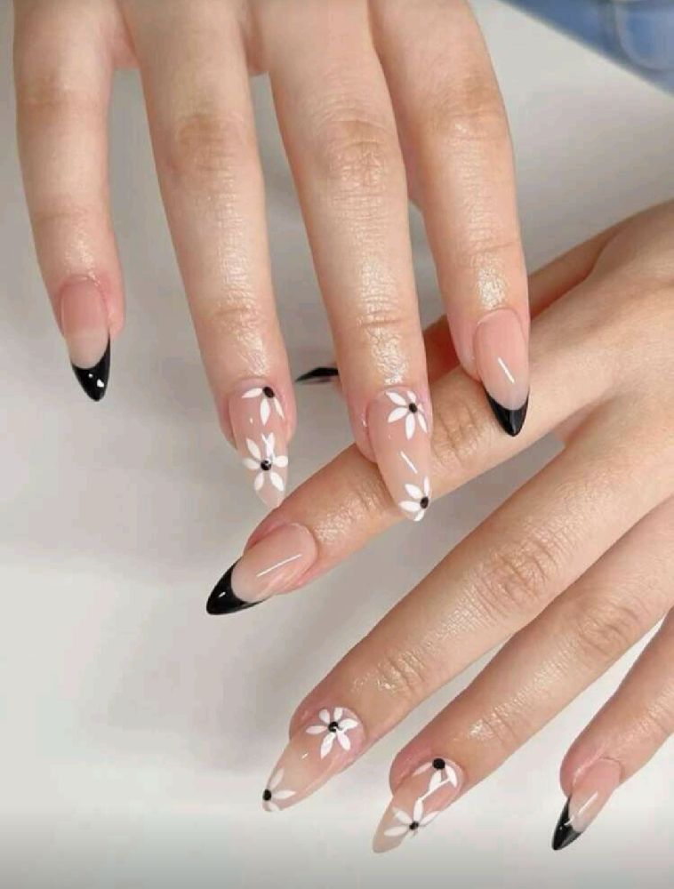 Press on nails 