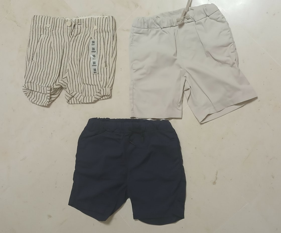 Lots shorts enfants taille 2 - 3ans 