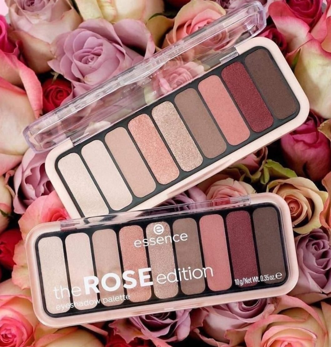 Importé de france ESSENCE PALETTE FARD A PAUPIERE THE ROSE édition spéciale 