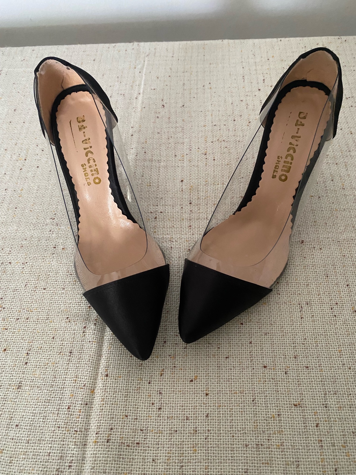 Escarpin noir transparent