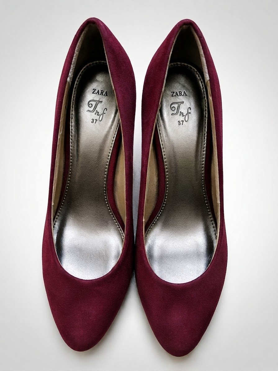 Escarpins Zara bordeaux 👠 Élégants et en très bon état.