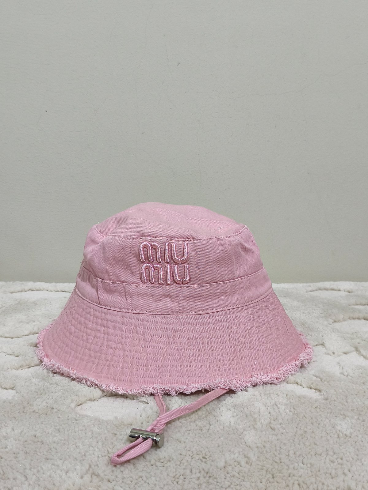 CHAPEAUX MIU MIU ROSE 🌹🩷