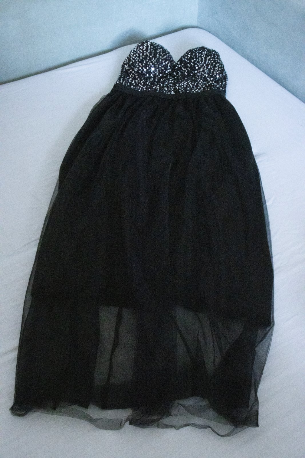 Robe noire soirée avec tule