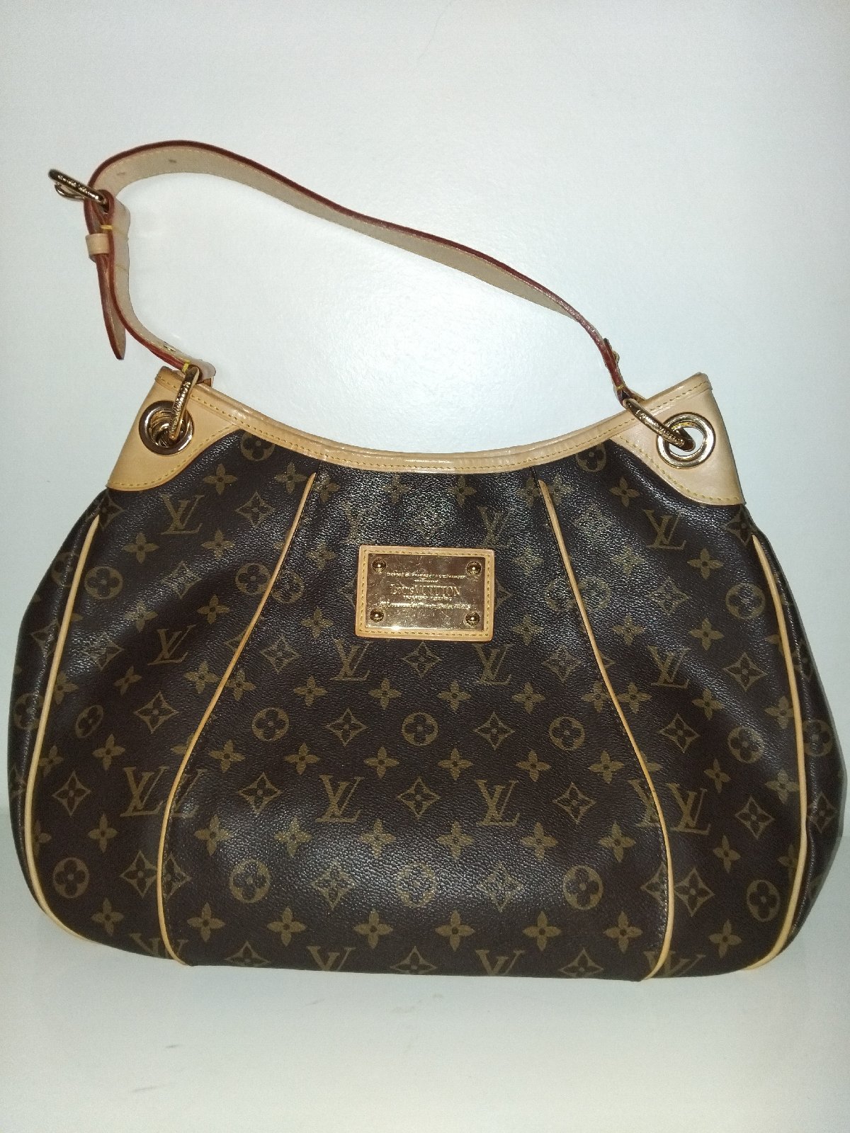 Sac Louis Vuitton modèle Galleria 