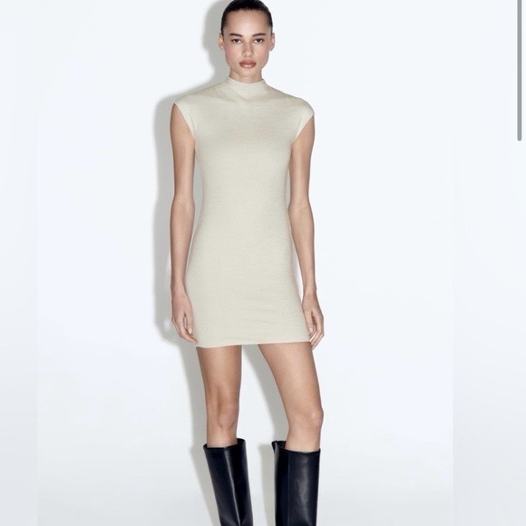Robe zara jamais portee tlabis S M